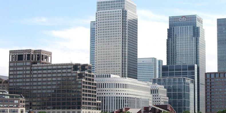 Why should people live in Canary Wharf? – Dawn Sandoval Residential